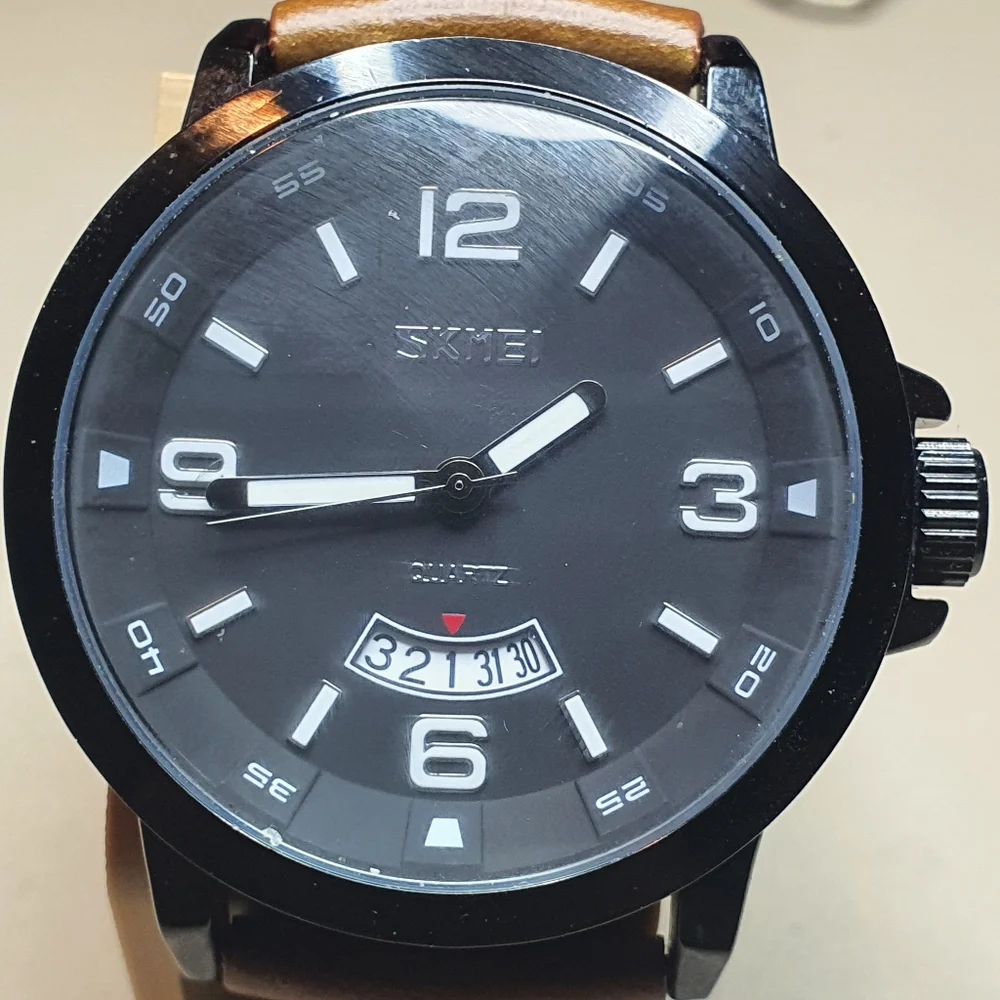10/$20 Skmei Black Leather Men's Watch w/Date